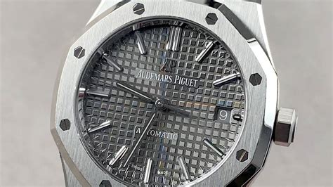 audemars piguet royal oak youtube|Audemars Piguet 15450st review.